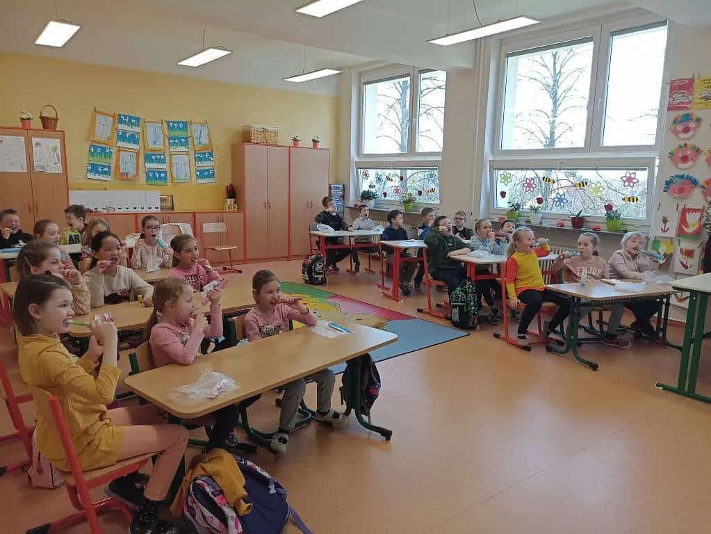 Fotografie z článku: Projektový den Zdravé zuby na 1. s.t ZŠ