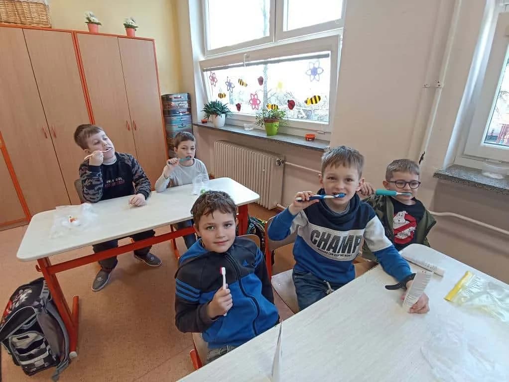 Fotografie z článku: Projektový den Zdravé zuby na 1. s.t ZŠ