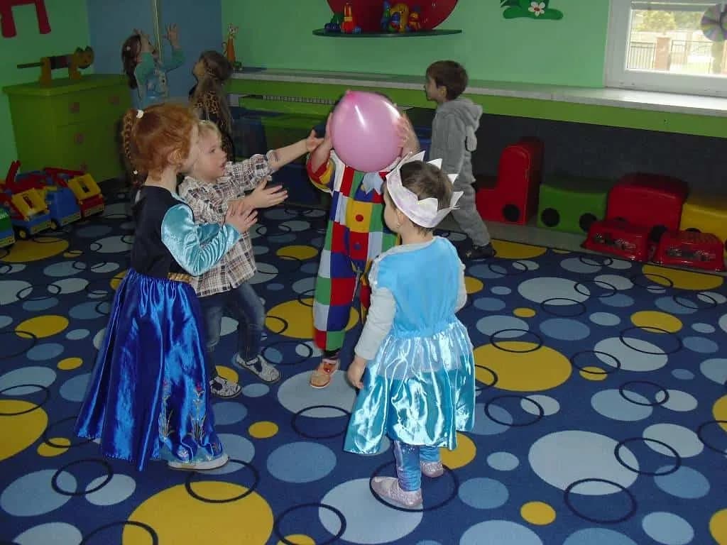 Fotografie z článku: Karneval u Sluníček