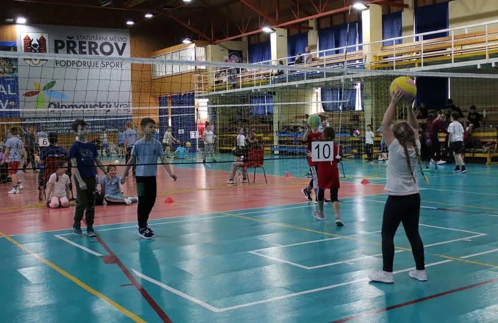 Fotografie z článku: Třetí turnaj v Barevném minivolejbalu