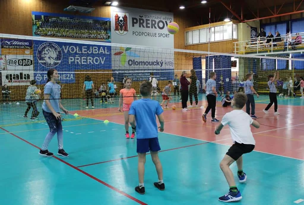 Fotografie z článku: Třetí turnaj v Barevném minivolejbalu