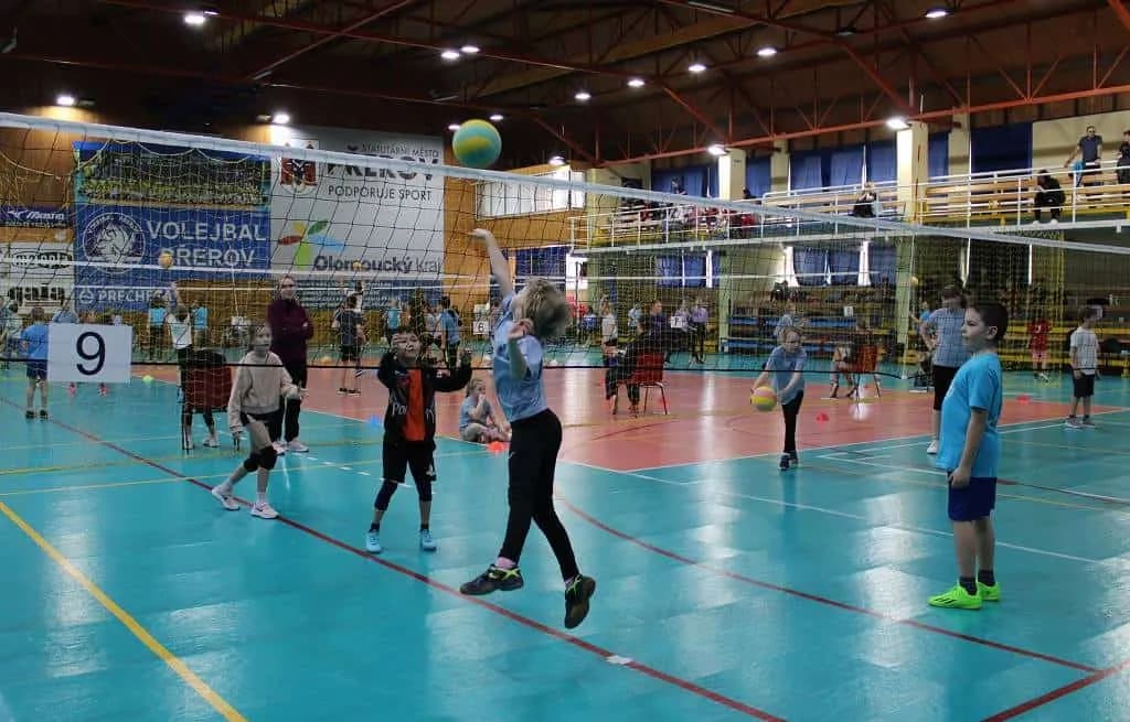 Fotografie z článku: Třetí turnaj v Barevném minivolejbalu