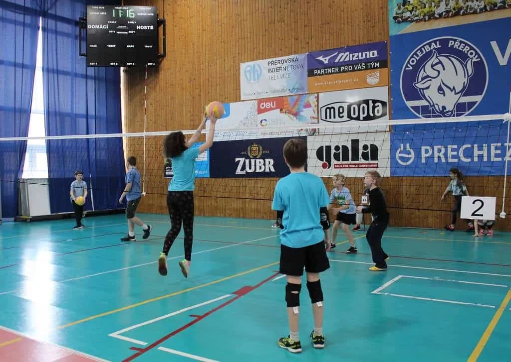 Fotografie z článku: Třetí turnaj v Barevném minivolejbalu