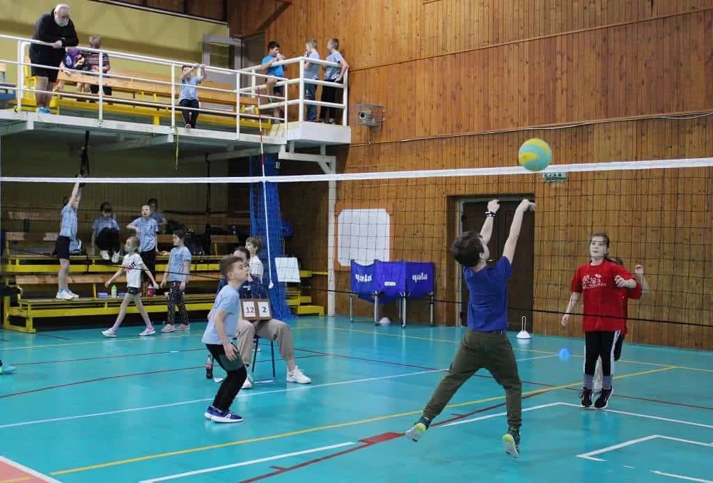 Fotografie z článku: Třetí turnaj v Barevném minivolejbalu