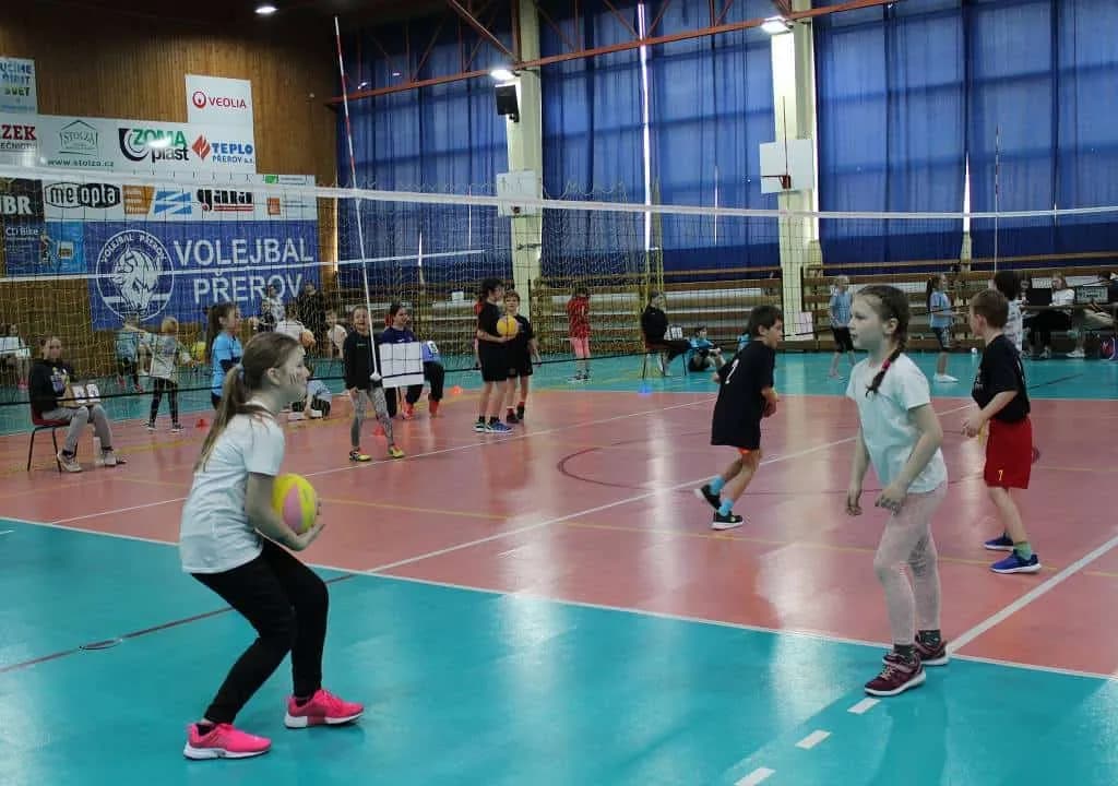 Fotografie z článku: Třetí turnaj v Barevném minivolejbalu