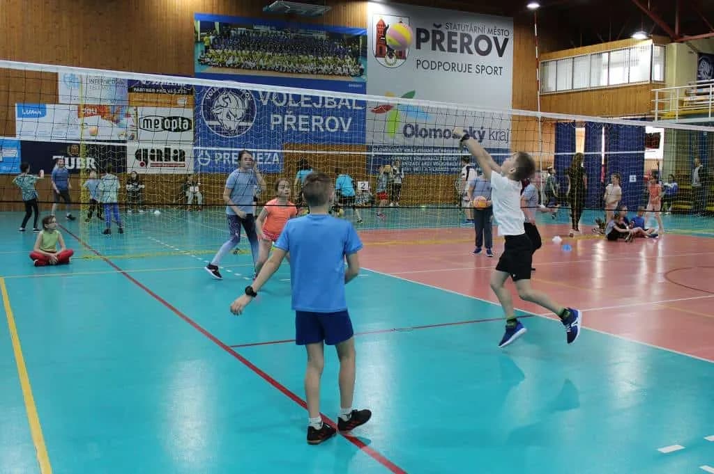 Fotografie z článku: Třetí turnaj v Barevném minivolejbalu
