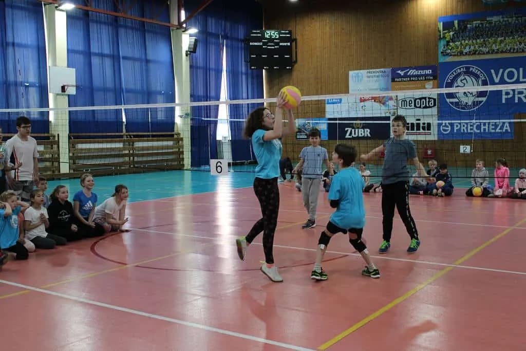 Fotografie z článku: Třetí turnaj v Barevném minivolejbalu