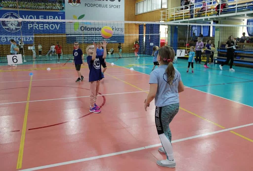 Fotografie z článku: Třetí turnaj v Barevném minivolejbalu