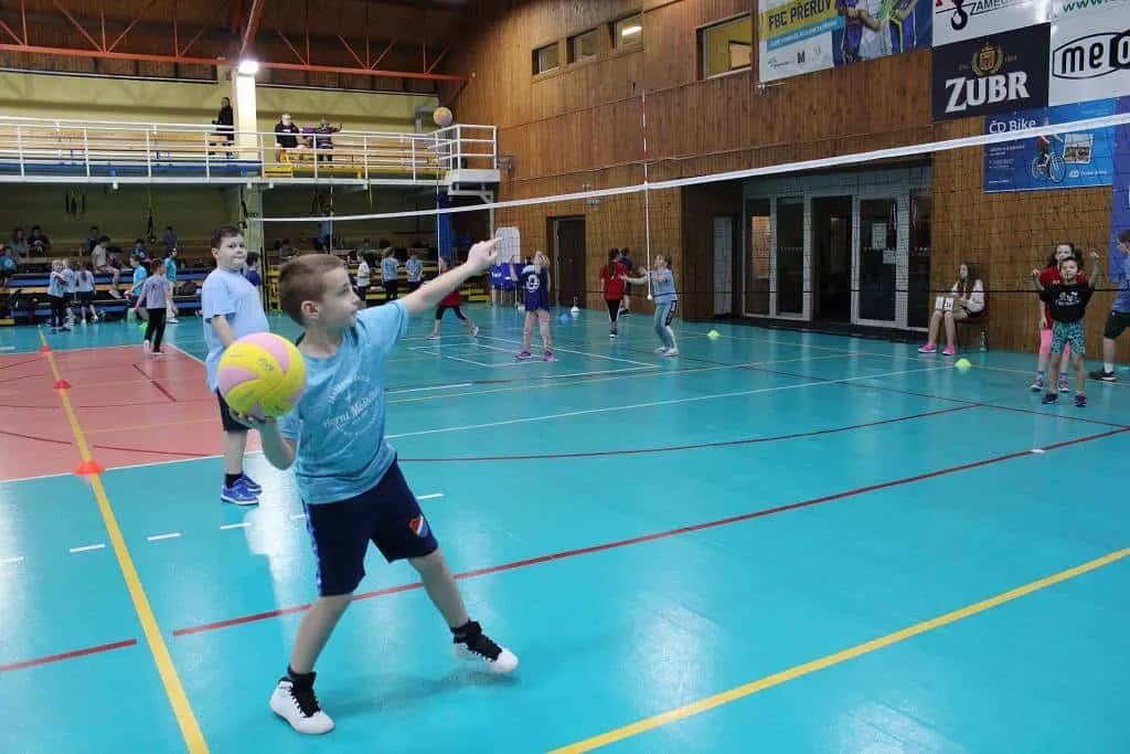 Fotografie z článku: Třetí turnaj v Barevném minivolejbalu