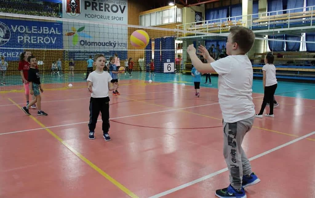 Fotografie z článku: Třetí turnaj v Barevném minivolejbalu