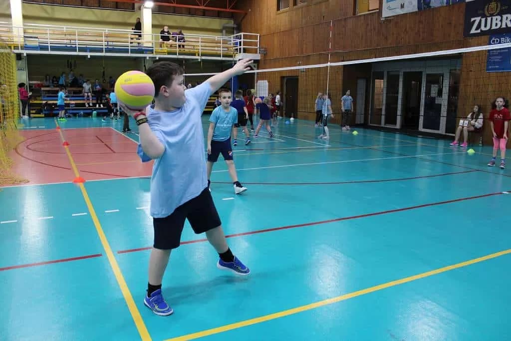 Fotografie z článku: Třetí turnaj v Barevném minivolejbalu