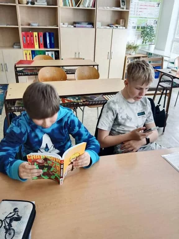 Fotografie z článku: Když žáci učí - Den učitelů v V. A