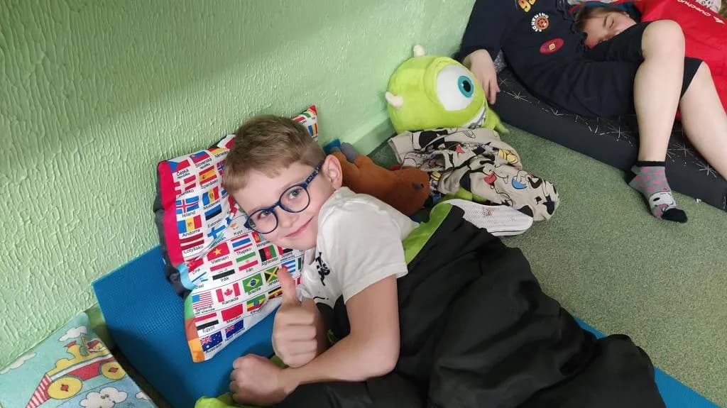 Fotografie z článku: Noc s Andersenem