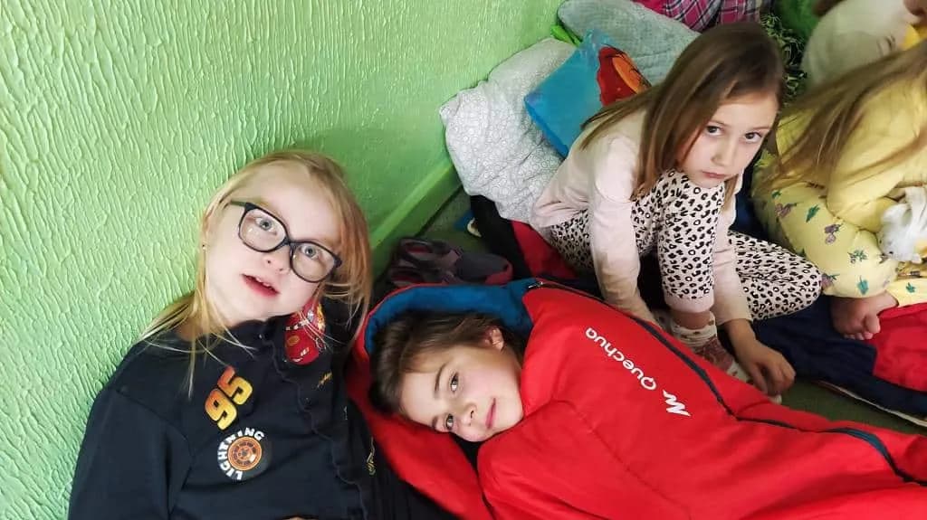 Fotografie z článku: Noc s Andersenem