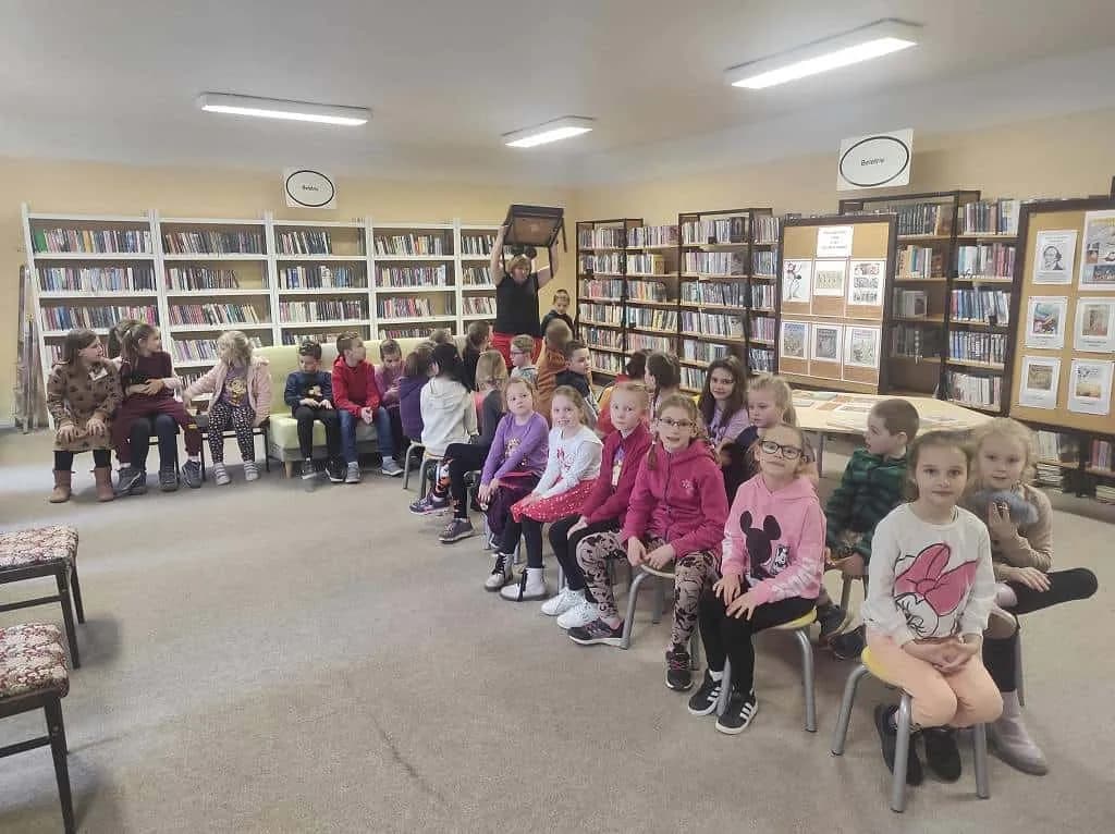 Fotografie z článku: Noc s Andersenem