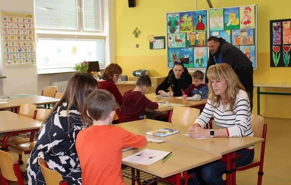 Fotografie z článku: Jak jsme byli u zápisu do 1. třídy