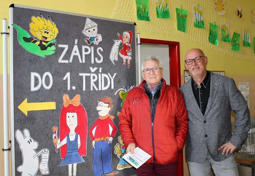 Fotografie z článku: Jak jsme byli u zápisu do 1. třídy