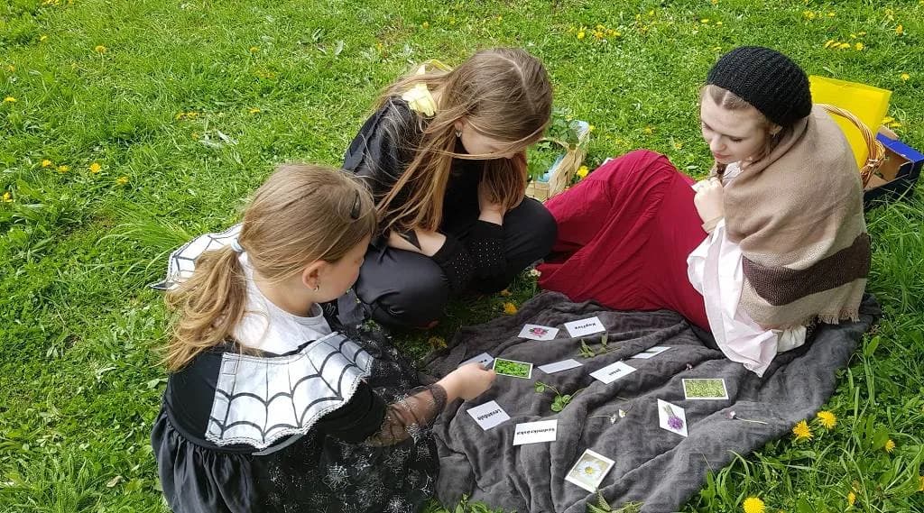 Fotografie z článku: Čarodějnické odpoledne Soviček a Veverek