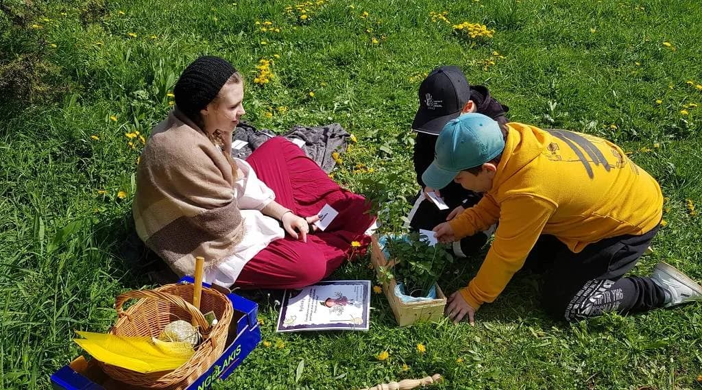 Fotografie z článku: Čarodějnické odpoledne Soviček a Veverek