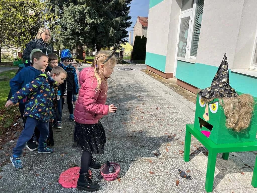 Fotografie z článku: Čarodějnice v MŠ