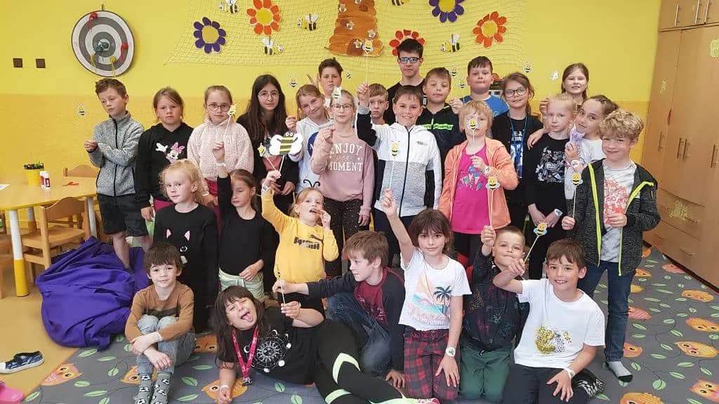 Fotografie z článku: Den včelstva u Soviček a Veverek v ŠD