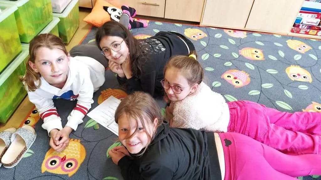 Fotografie z článku: Den včelstva u Soviček a Veverek v ŠD