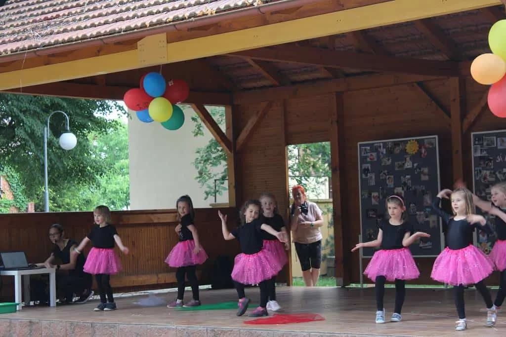 Fotografie z článku: Rozlučka se školkou