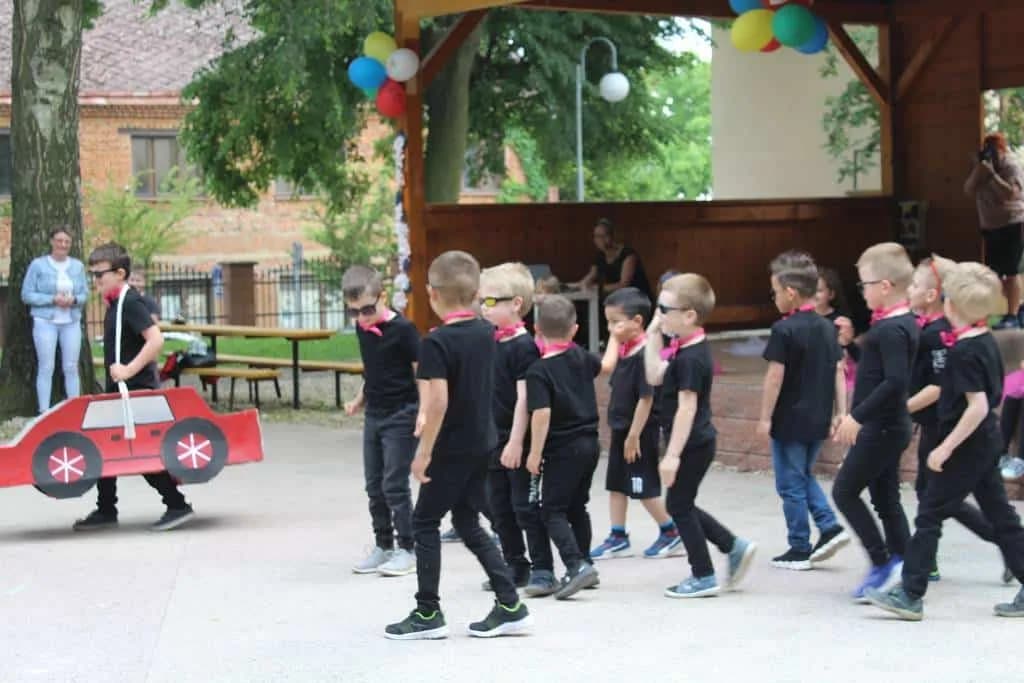 Fotografie z článku: Rozlučka se školkou
