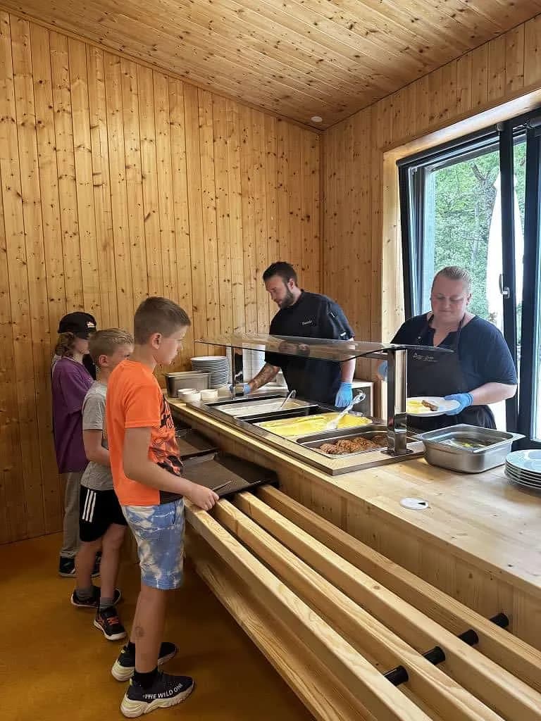 Fotografie z článku: Škola v přírodě na Dolní Moravě