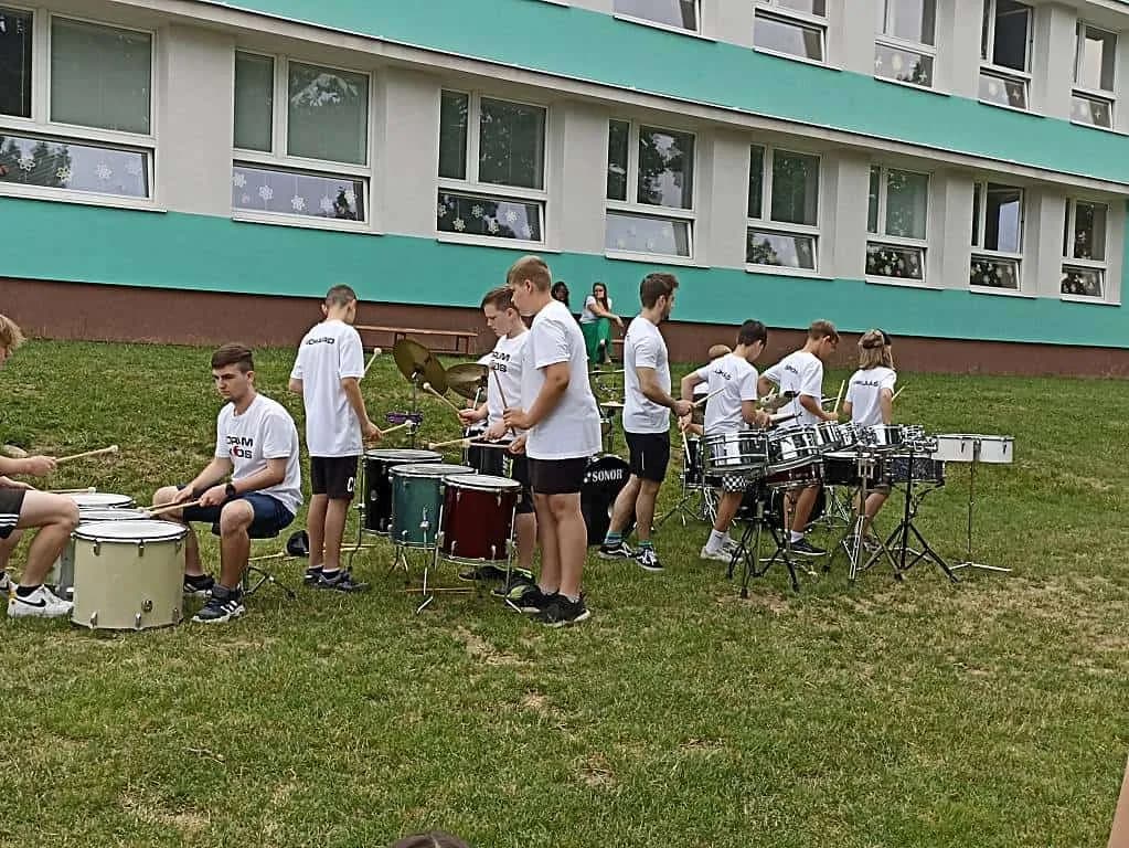 Fotografie z článku: DrumKids v Horní Moštěnici