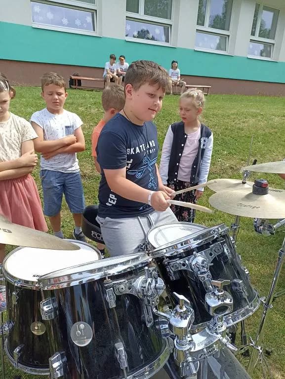 Fotografie z článku: DrumKids v Horní Moštěnici