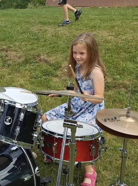 Fotografie z článku: DrumKids v Horní Moštěnici