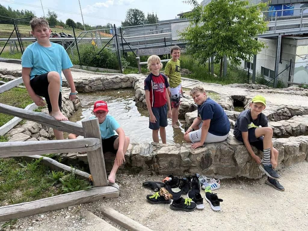 Fotografie z článku: Škola v přírodě na Dolní Moravě