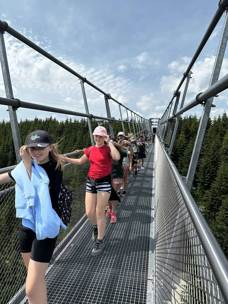 Fotografie z článku: Škola v přírodě na Dolní Moravě
