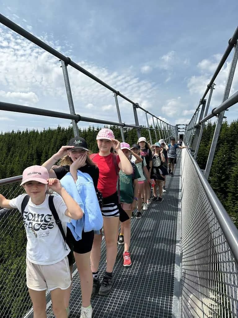 Fotografie z článku: Škola v přírodě na Dolní Moravě
