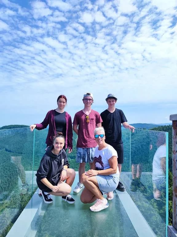 Fotografie z článku: Školní výlet IX.A v Rožnově