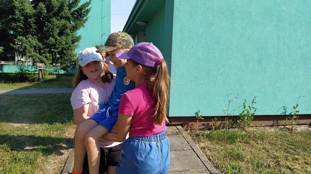 Fotografie z článku: Přívesnický tábor