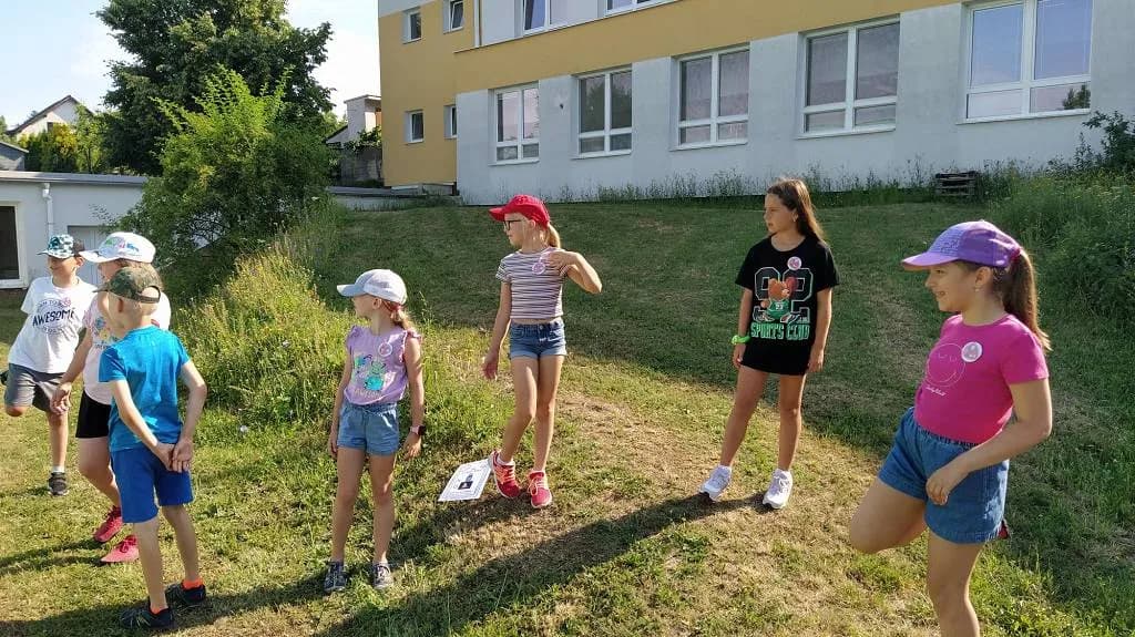 Fotografie z článku: Přívesnický tábor