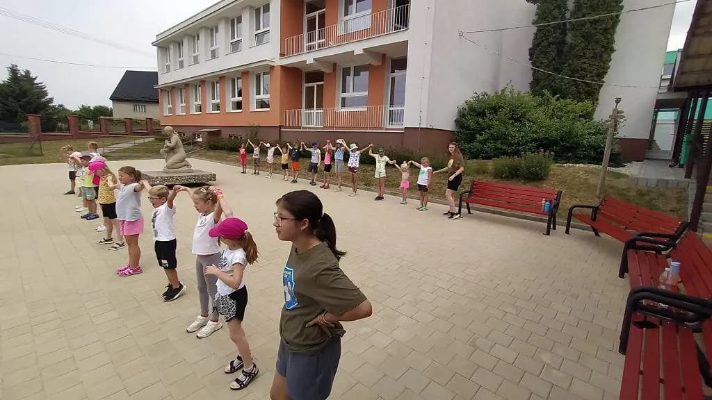Fotografie z článku: Přívesnický tábor