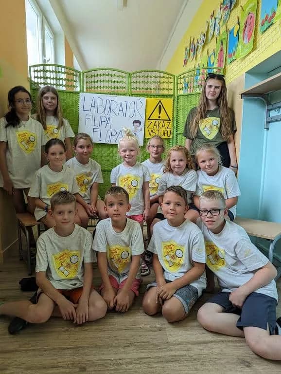 Fotografie z článku: Přívesnický tábor