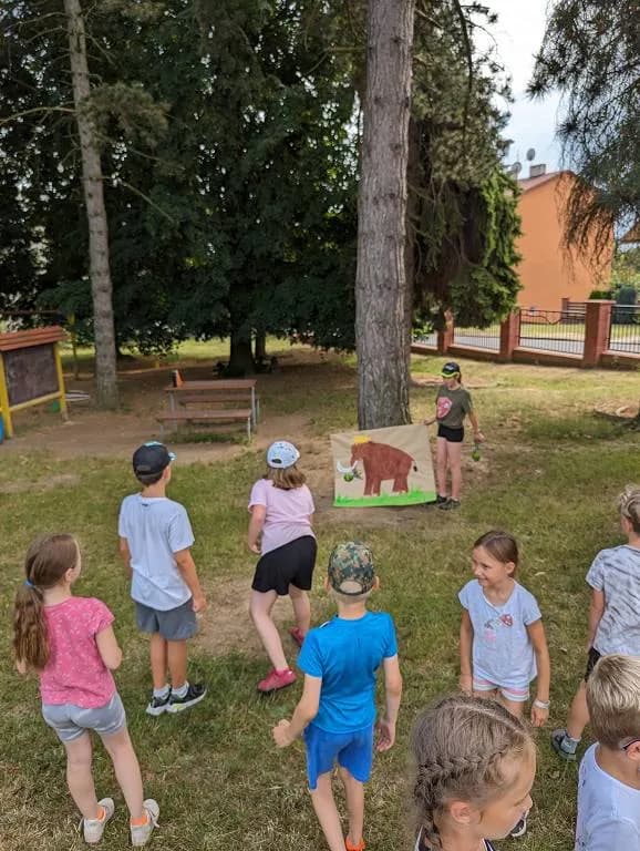 Fotografie z článku: Přívesnický tábor