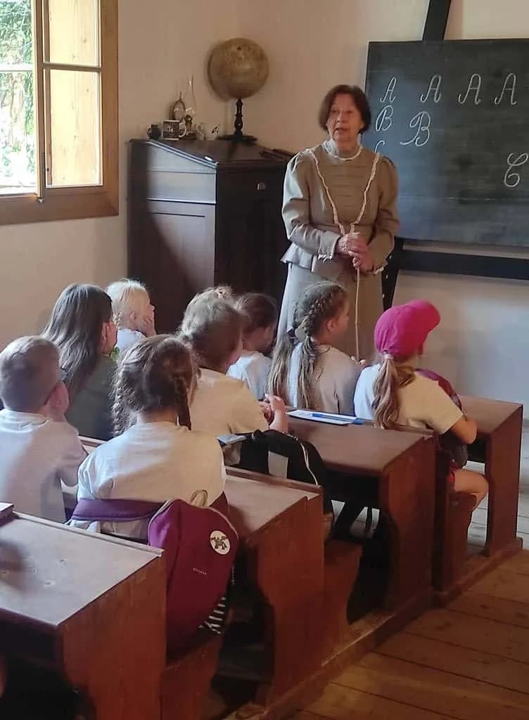 Fotografie z článku: Přívesnický tábor