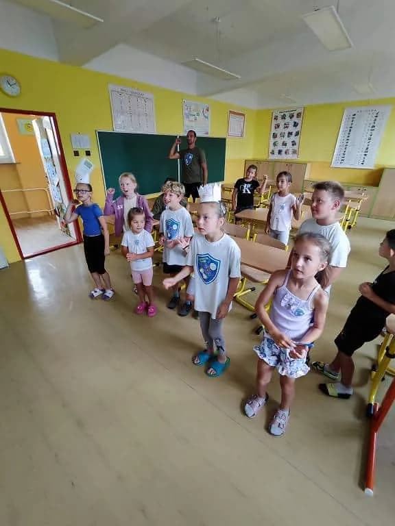 Fotografie z článku: Přívesnický tábor