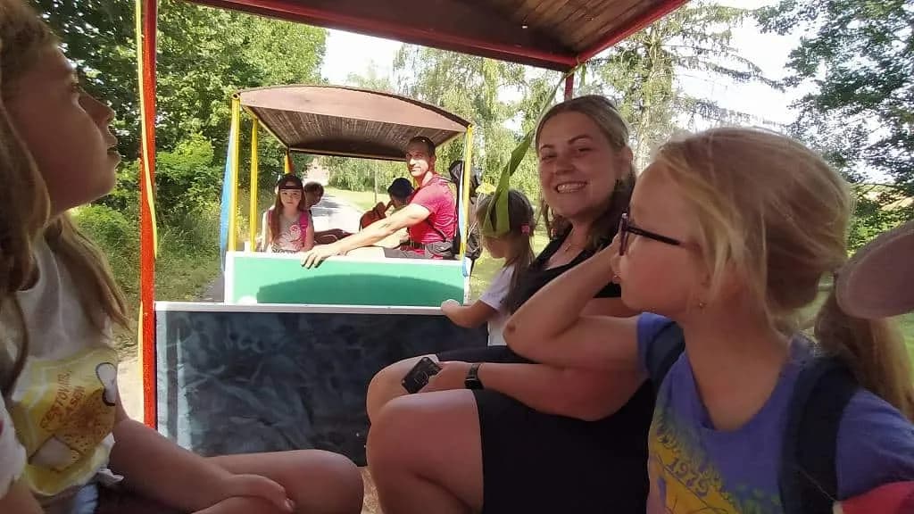 Fotografie z článku: Přívesnický tábor