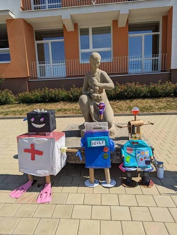 Fotografie z článku: Přívesnický tábor