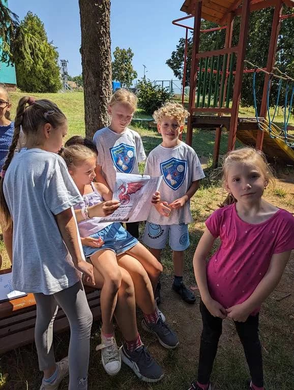 Fotografie z článku: Přívesnický tábor