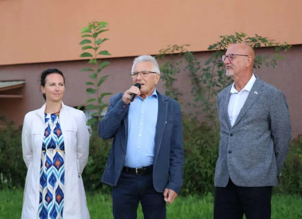 Fotografie z článku: Jak jsme zahájili nový školní rok