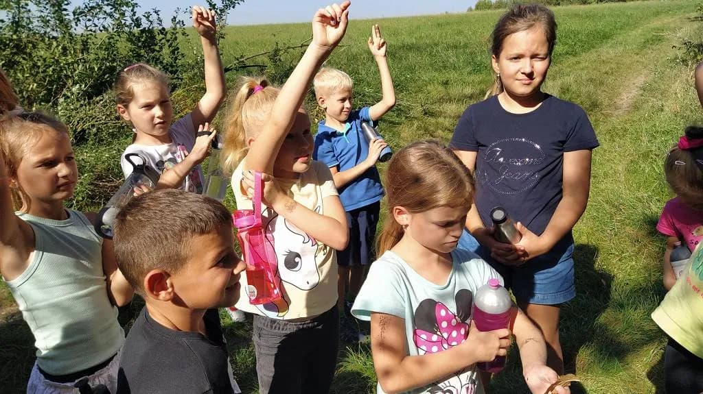 Fotografie z článku: Vycházka se skřítkem Podzimníčkem