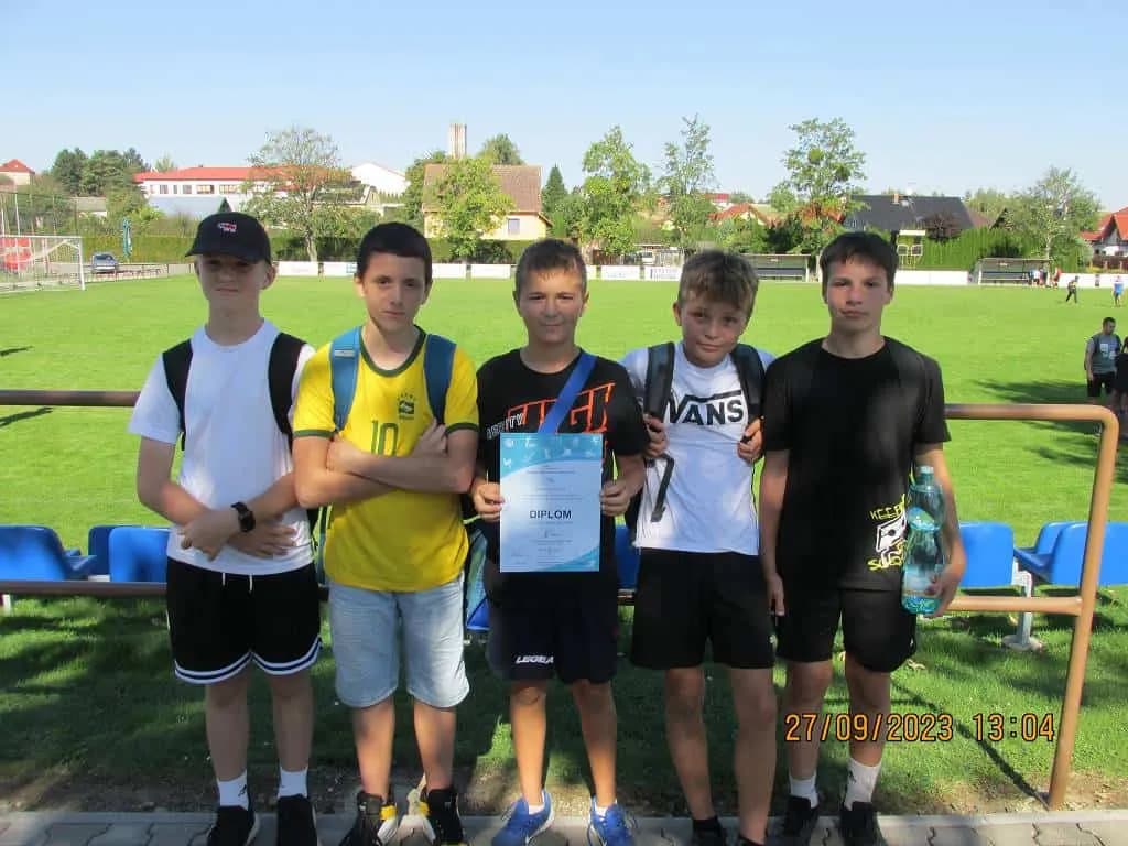 Fotografie z článku: Závod v přespolním běhu