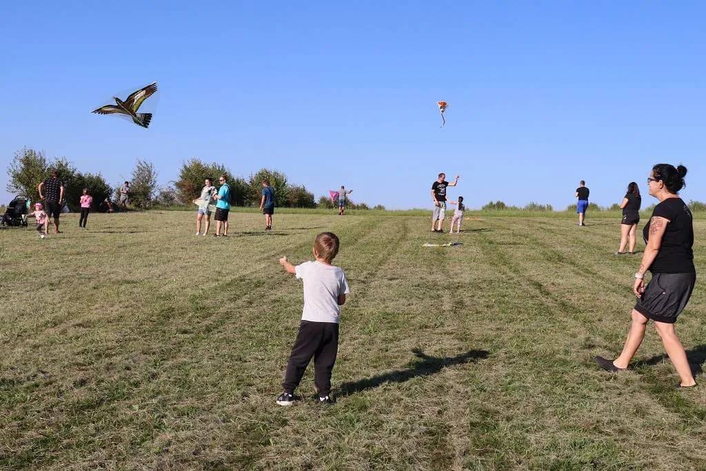 Fotografie z článku: Drakiáda v MŠ